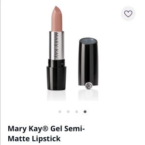 Mary Kay® Gel Semi
Matte Lipstick